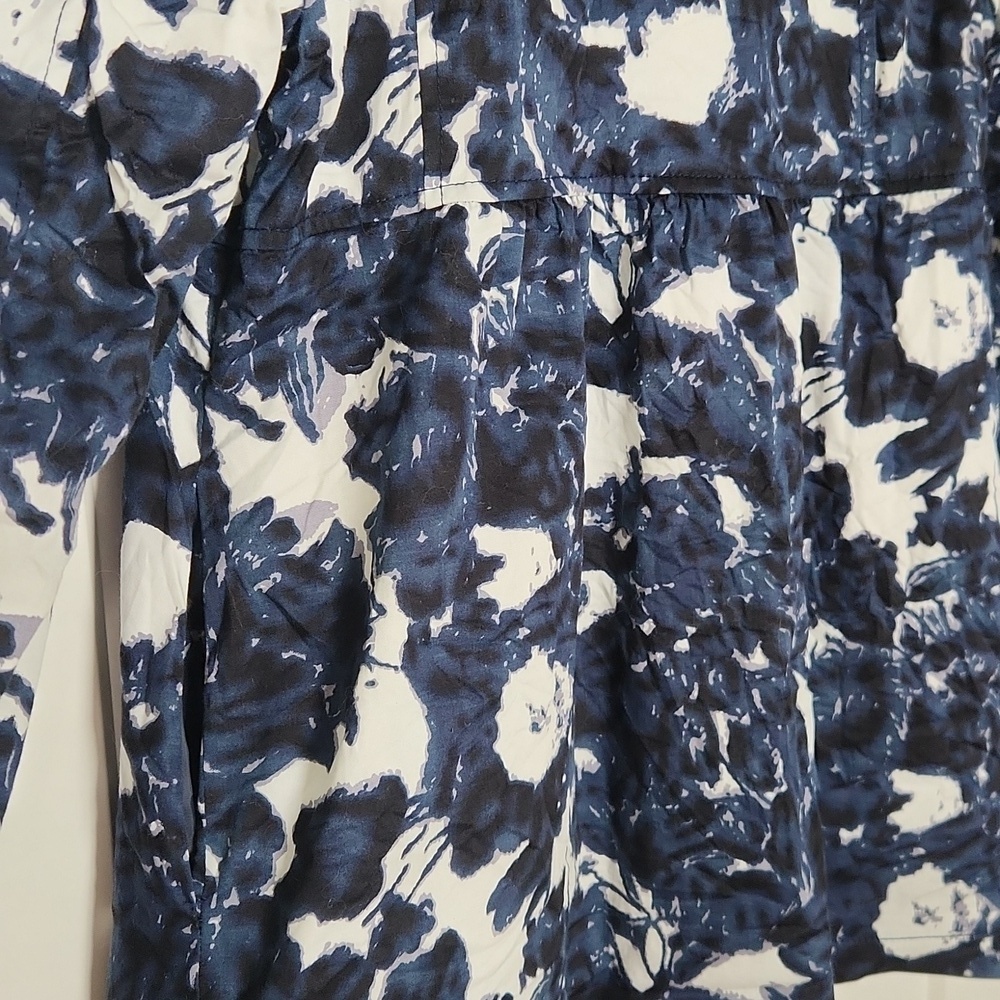 Floral Button Down Lightweight Jacket - Picture 7 of 7